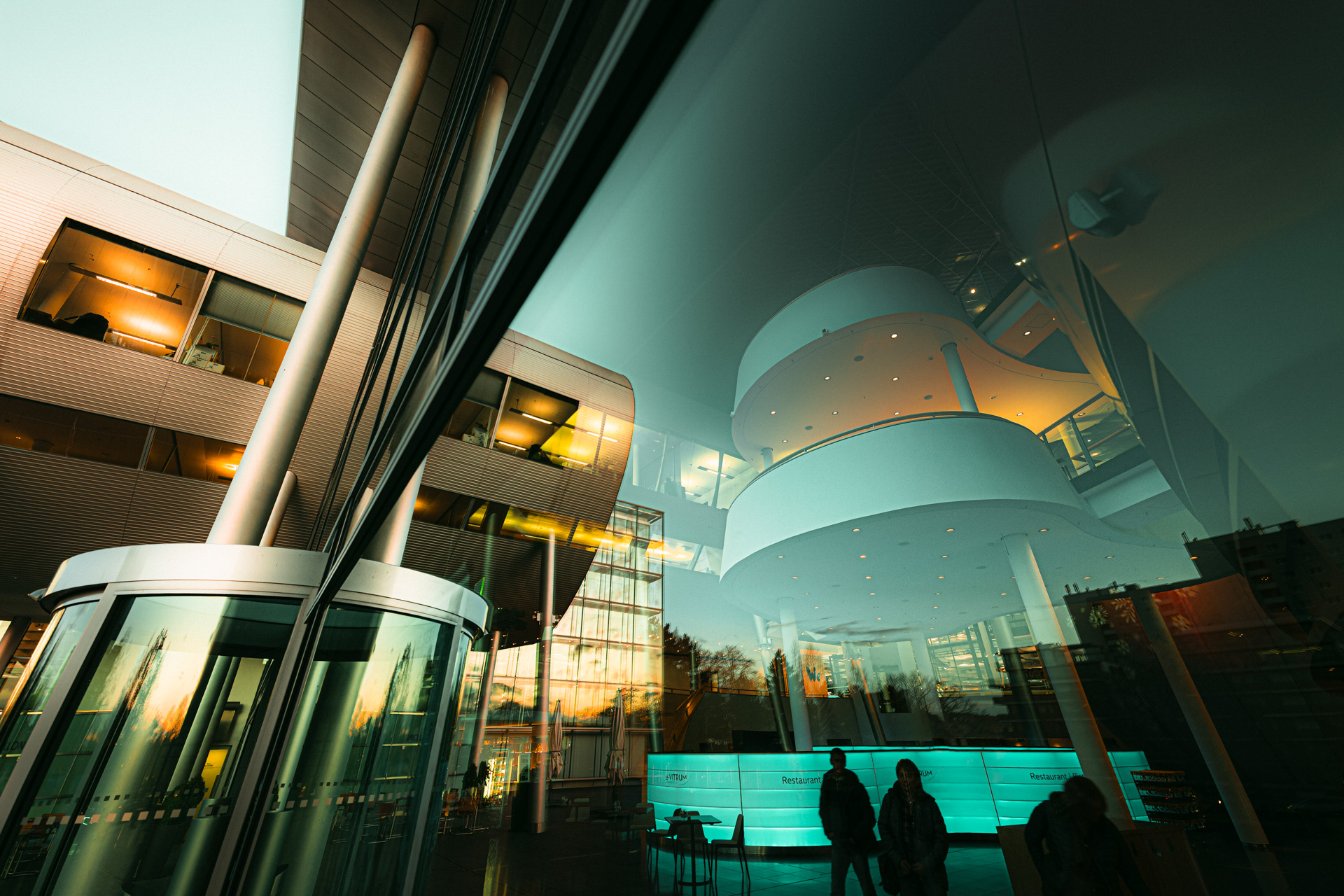 Gläserne Manufaktur Dresden, Volkswagen