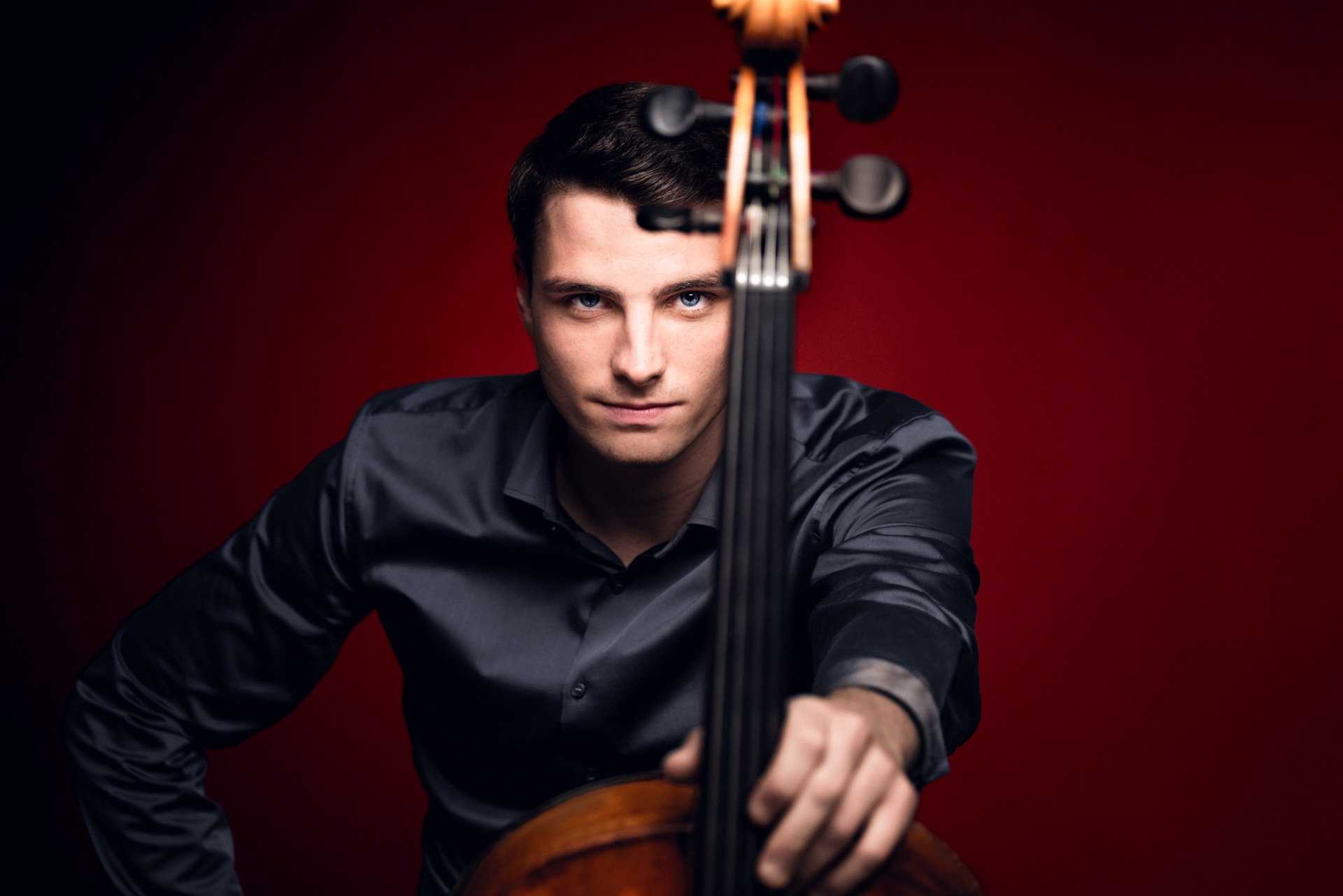 Friedrich Thiele, Cellist, Dresden, Musiker-Portrait